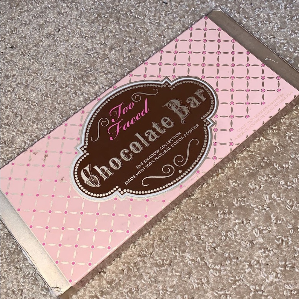 Too faced chocolate bar eyeshadow palette
